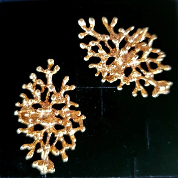 Stunning Coral Reef Free-Form Handmade Statement Earrings Designer Aida Bergsen - Picture 2 of 4